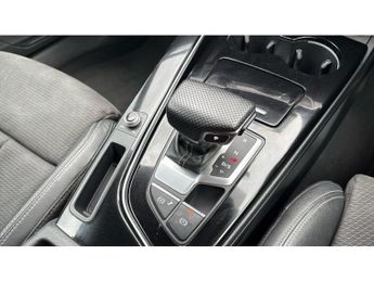 Audi A4 35 TDI Black Edition 4dr S Tronic Diesel Saloon