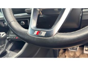 Audi Q3 35 TDI S Line 5dr S Tronic Diesel Estate