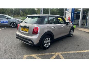 MINI Cooper 1.5 C Classic 5dr Auto Petrol Hatchback
