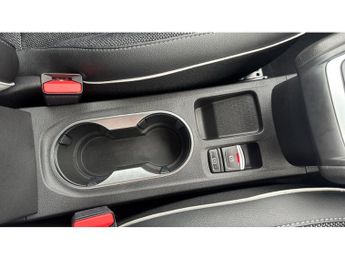 Renault Captur 1.6 E-Tech Plug-in hybrid 160 Techno 5dr Auto Hatchback