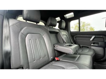 Land Rover Defender 2.0 P400e X-Dynamic S 110 5dr Auto [6 Seat] Estate