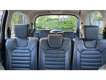 Ford Galaxy 2.5 FHEV 190 Titanium 5dr CVT Hybrid Estate