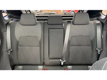 Nissan Qashqai 1.3 DiG-T MH 158 N-Connecta 5dr Xtronic Petrol Hatchback