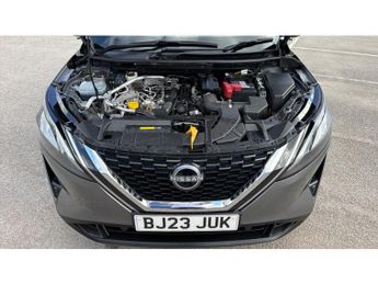 Nissan Qashqai 1.3 DiG-T MH 158 N-Connecta 5dr Xtronic Petrol Hatchback