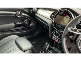 MINI Hatchback 2.0 Cooper S Exclusive 3dr Auto Petrol Hatchback