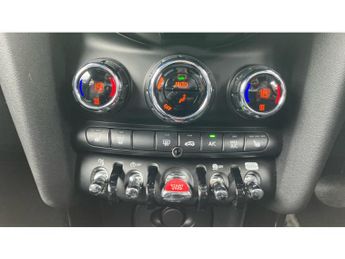MINI Hatchback 2.0 Cooper S Exclusive 3dr Auto Petrol Hatchback