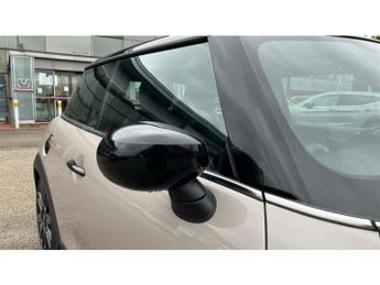 MINI Hatchback 2.0 Cooper S Exclusive 3dr Auto Petrol Hatchback