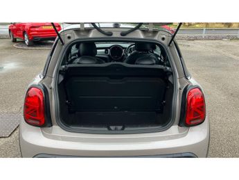 MINI Hatchback 2.0 Cooper S Exclusive 3dr Auto Petrol Hatchback