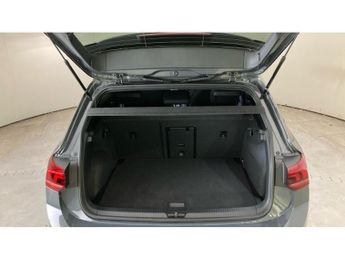 Volkswagen Golf 2.0 TDI 150 R-Line 5dr DSG Diesel Hatchback