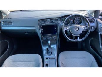 Volkswagen Golf 99kW e-Golf 35kWh 5dr Auto Electric Hatchback