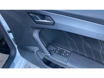 CUPRA Leon 1.5 eTSI V1 5dr DSG Petrol Hatchback