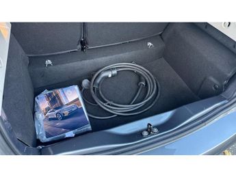 Renault Zoe 100kW Iconic R135 50kWh Boost Charge 5dr Auto Electric Hatchback