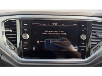 Volkswagen T-Roc 1.5 TSI EVO Active 5dr DSG Petrol Hatchback