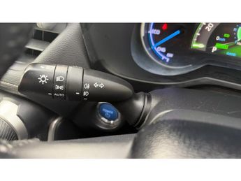 Toyota RAV4 2.5 VVT-i Hybrid Design 5dr CVT 2WD Hybrid Estate
