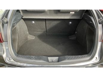 Toyota C-HR 1.8 Hybrid Design 5dr CVT Hybrid Hatchback