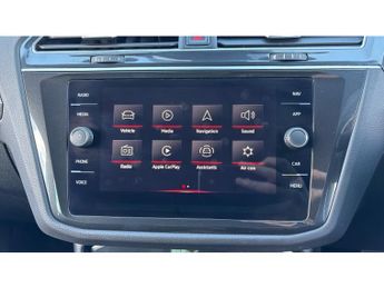 Volkswagen Tiguan 2.0 TDI R-Line 5dr DSG Diesel Estate