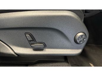 Mercedes-Benz GLC 220d 4Matic AMG Line Premium 5dr 9G-Tronic Diesel Estate