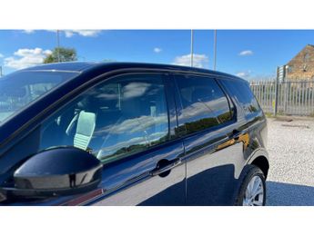 Land Rover Discovery Sport 2.0 D200 R-Dynamic HSE 5dr Auto Diesel Station Wagon