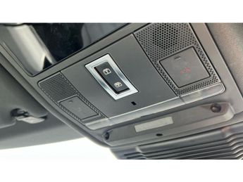 Land Rover Range Rover Evoque 2.0 D200 R-Dynamic HSE 5dr Auto Diesel Hatchback