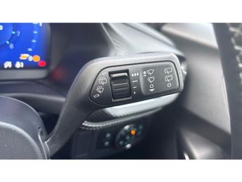 Ford Puma 1.0 EcoBoost Hybr mHEV 155 ST-Line Vignale 5dr DCT Petrol Hatchb