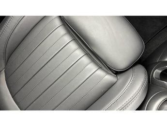 MINI Hatchback 1.5 Cooper Exclusive 5dr Auto [Comfort Pack] Petrol Hatchback