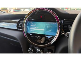 MINI Hatchback 1.5 Cooper Classic 5dr Auto Petrol Hatchback