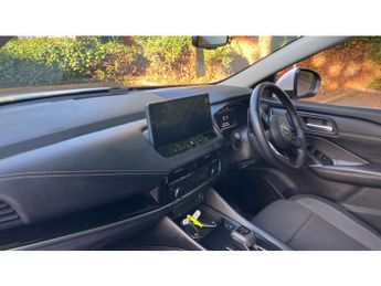 Nissan Qashqai 1.3 DiG-T MH 158 N-Connecta 5dr Xtronic Petrol Hatchback