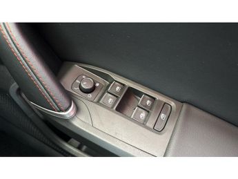 SEAT Leon 1.5 eTSI 115 FR Sport 5dr DSG [DAP] Petrol Estate