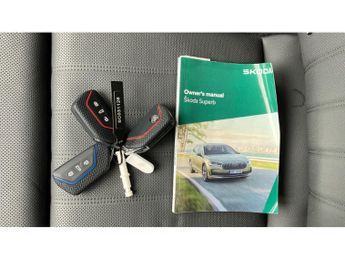 Skoda Superb 2.0 TDI 193 Laurin + Klement 4X4 5dr DSG Diesel Hatchback
