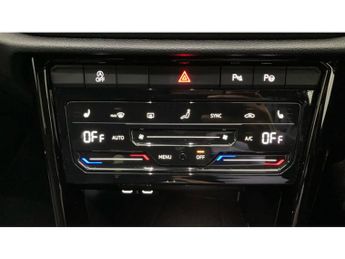 Volkswagen T-Roc 2.0 TDI 150 4MOTION R-Line 5dr DSG Diesel Hatchback