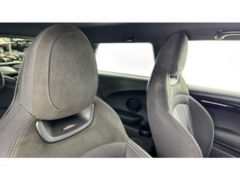 MINI Hatchback 2.0 Cooper S Sport II 3dr Auto Petrol Hatchback