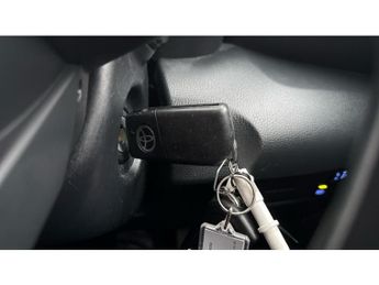 Toyota Yaris 1.5 Hybrid Icon 5dr CVT Hybrid Hatchback