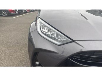 Toyota Yaris 1.5 Hybrid Design 5dr CVT Hybrid Hatchback
