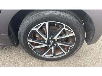 Toyota Yaris 1.5 Hybrid Design 5dr CVT Hybrid Hatchback