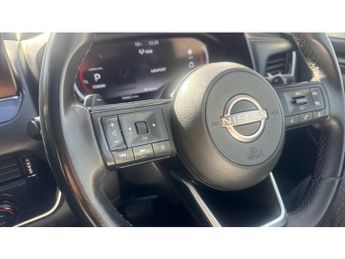 Nissan Qashqai 1.3 DiG-T MH 158 N-Connecta 5dr Xtronic Petrol Hatchback