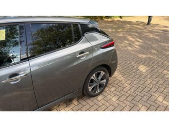 Nissan LEAF 110kW N-Connecta 40kWh 5dr Auto Electric Hatchback