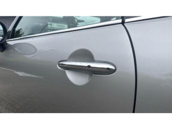 MINI Hatchback 1.5 Cooper Classic 3dr Auto Petrol Hatchback