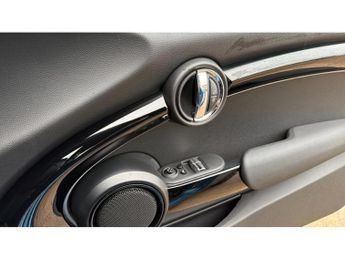 MINI Hatchback 1.5 Cooper Sport 3dr Auto Petrol Hatchback