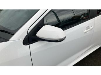 Toyota Yaris 1.5 Hybrid Design 5dr CVT Hybrid Hatchback