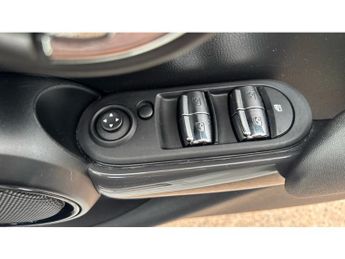 MINI Hatchback 1.5 Cooper Sport II 5dr Auto [Comfort/Nav Pack] Petrol Hatchback
