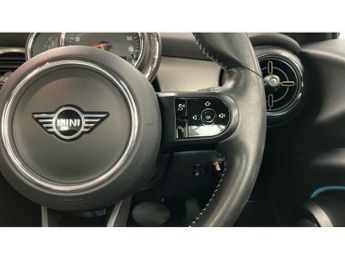 MINI Hatchback 1.5 Cooper Exclusive 3dr Auto Petrol Hatchback