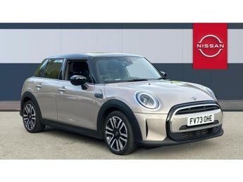 MINI Hatchback 1.5 Cooper Exclusive Premium Plus 5dr Auto Petrol Hatchback