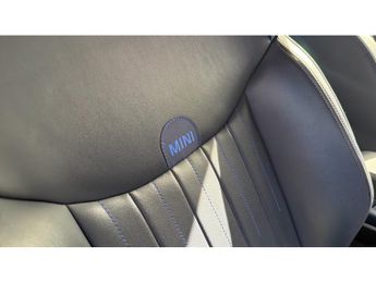 MINI Cooper 160kW SE Exclusive 54kWh 3dr Auto Electric Hatchback