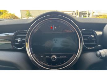 MINI Hatchback 1.5 Cooper Classic 5dr Auto Petrol Hatchback