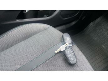 Peugeot 2008 100kW Allure Premium+ 50kWh 5dr Auto Electric Estate