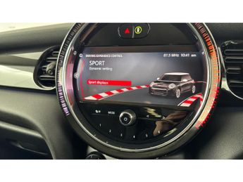 MINI Hatchback 1.5 Cooper Classic 3dr Auto [Comfort Pack] Petrol Hatchback