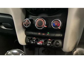 MINI Hatchback 1.5 Cooper II 5dr Auto Petrol Hatchback