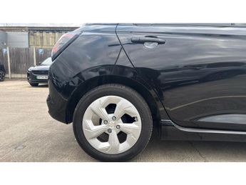 Suzuki Swift 1.2 Mild Hybrid Motion 5dr CVT Petrol Hatchback
