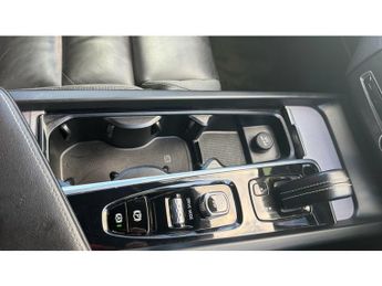 Volvo XC60 2.0 B4D R DESIGN 5dr Geartronic Diesel Estate
