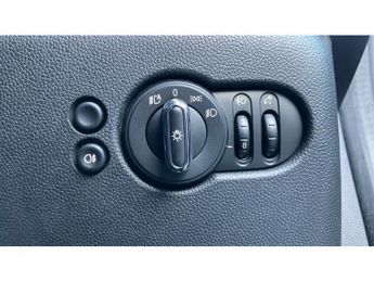 MINI Hatchback 135kW Cooper S Level 2 33kWh 3dr Auto Electric Hatchback